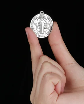 Cottvott 2 бр./Лот Колие направи си САМ Католически Екзорсизъм Медал на Свети Бенедикт Кръгъл Медальон Ръчна изработка Ключодържател Венец Част За Бижута